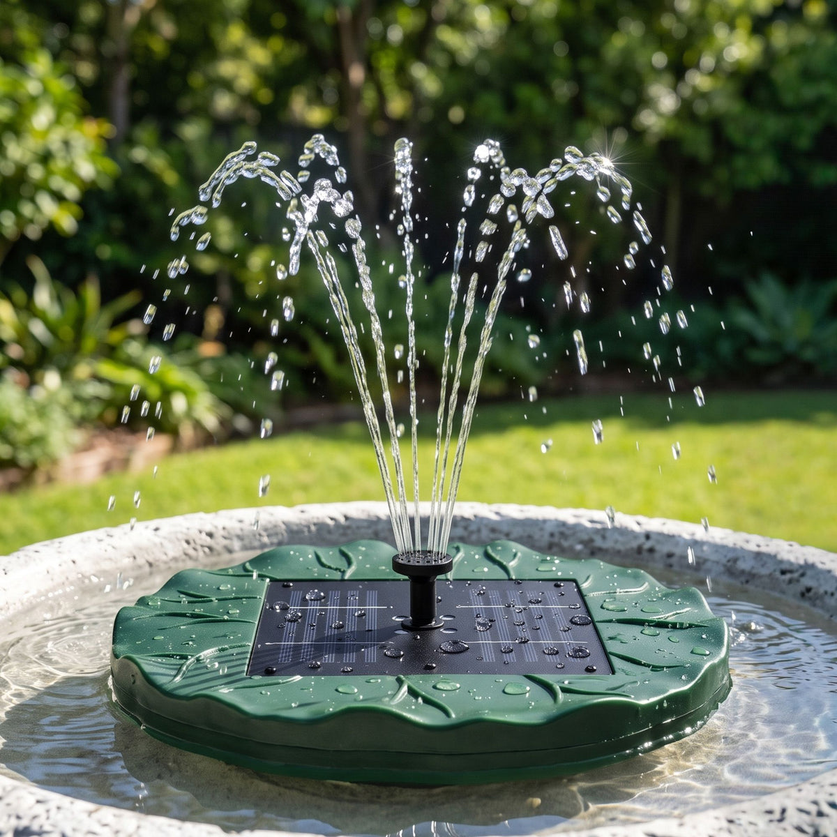 Solar fountain pumps, 31cm, operated by remote control.