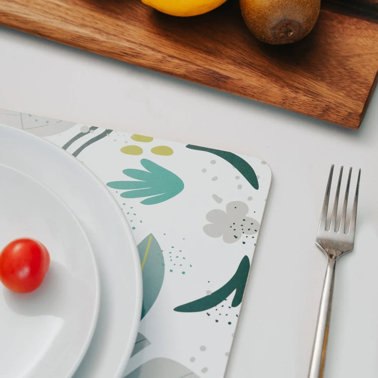 8 Pcs Clevinger MDF Placemats and Coasters Monstera