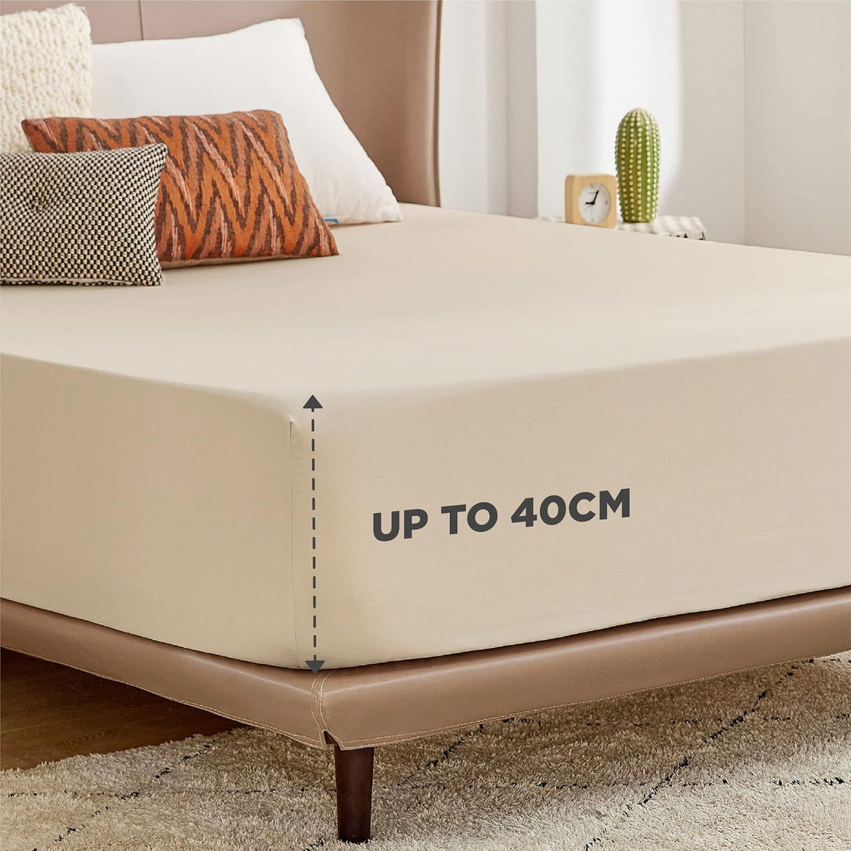 2000TC Hotel Quality Fitted Sheets - 2 Piece Fitted Sheets -Breathable Bedding - Wrinkle, Fade, Stain Resistant- 16inch/40cm Deep Pocket Fitted Bed Sheets-Wrinkle and Fade Resistant,(Cream White,King Single)