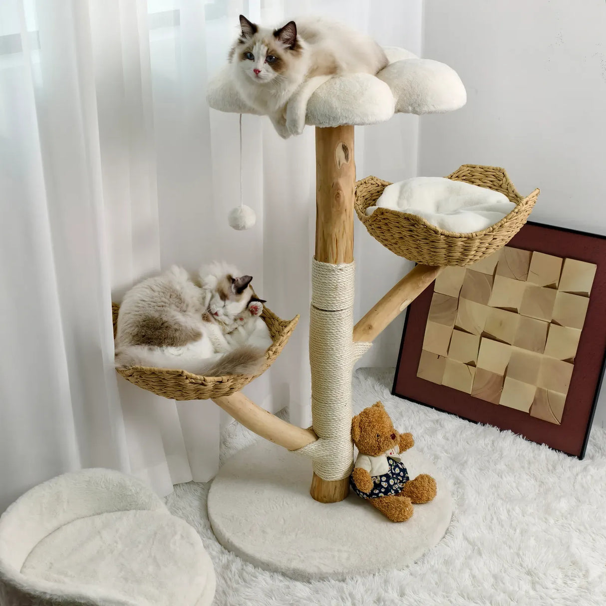 Real Wood Cat Tree Tower in Natural Wood for Indoor Cats Up to 10KG, 60x111cm