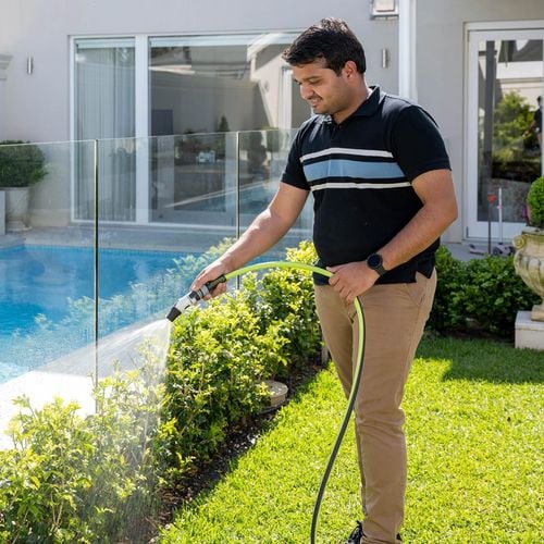 Pope 12.5mm x 15m HydraFlex Garden Hose with Nozzle