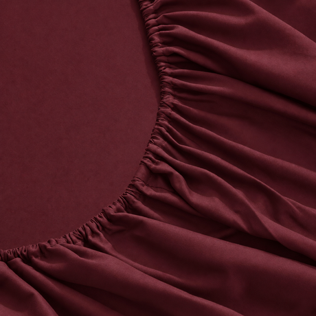 LinenCart Brushed Microfibre Fitted Sheet Maroon.