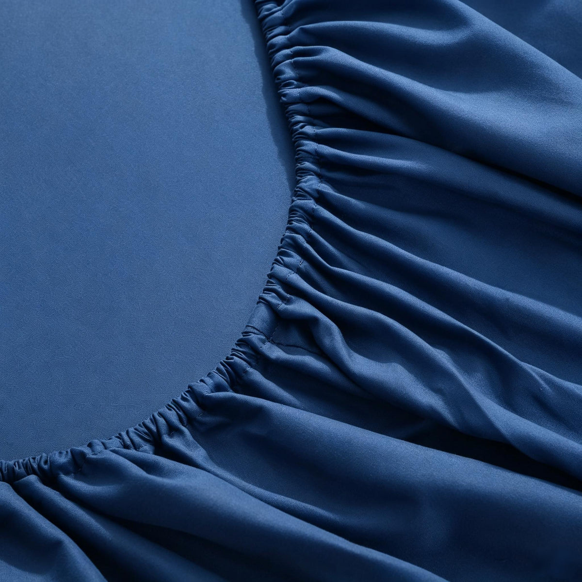 LinenCart Brushed Microfibre Fitted Sheet Navy.