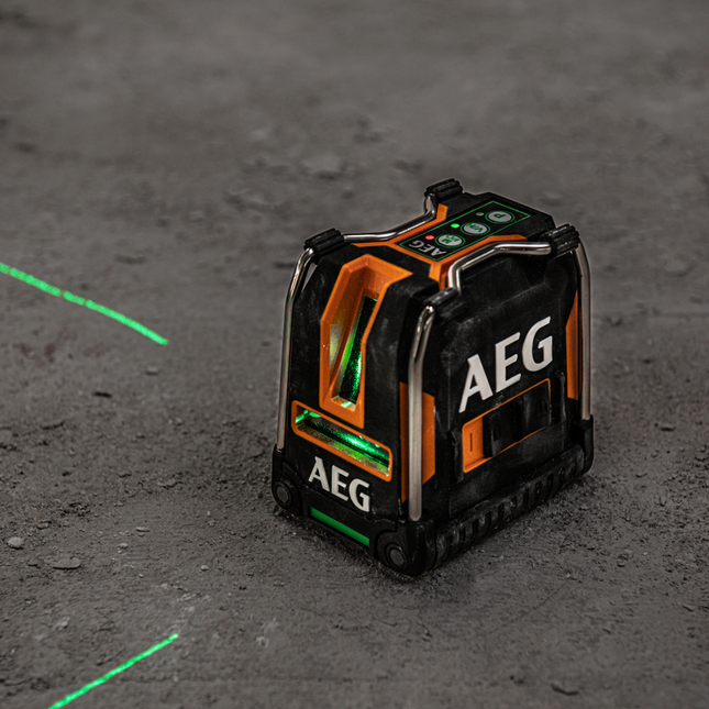 AEG Three Green Line Laser + Plumb Down
