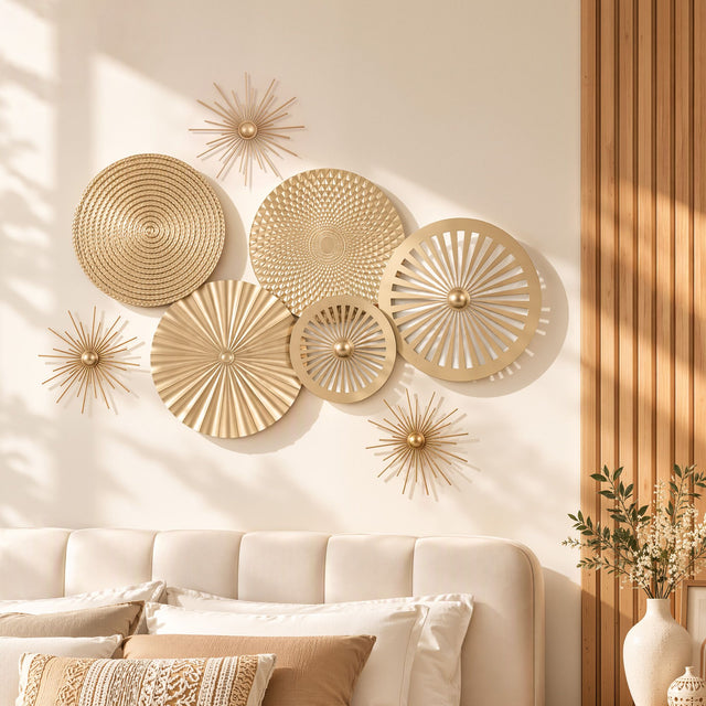 Artiss 8 Pieces Gold Metal Wall Decor Set 3D Starburst Round Disc Sculptures Flexible DIY Layout.