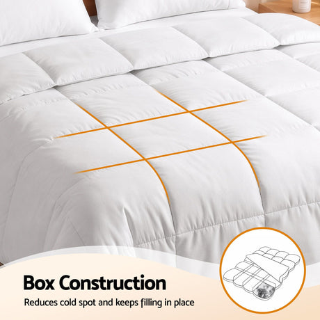 Quilt, queen size, supplied with a storage bag.