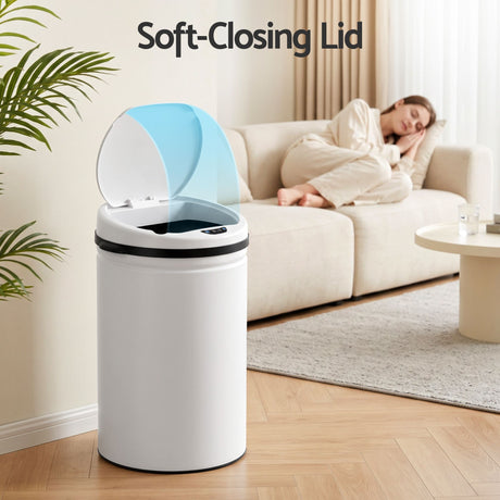 Devanti white touchless sensor bin, 30L.