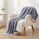 Fleece throw blanket, 152x203cm, queen size, lightweight.