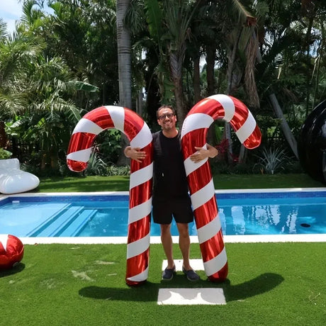 Trendbay 2pcs Extra-Large Red & White Striped Candy Cane Balloons.
