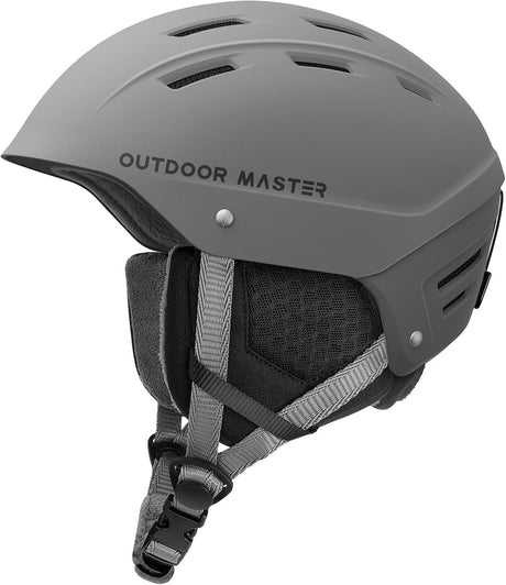 Adjustable snowboard helmet, breathable.