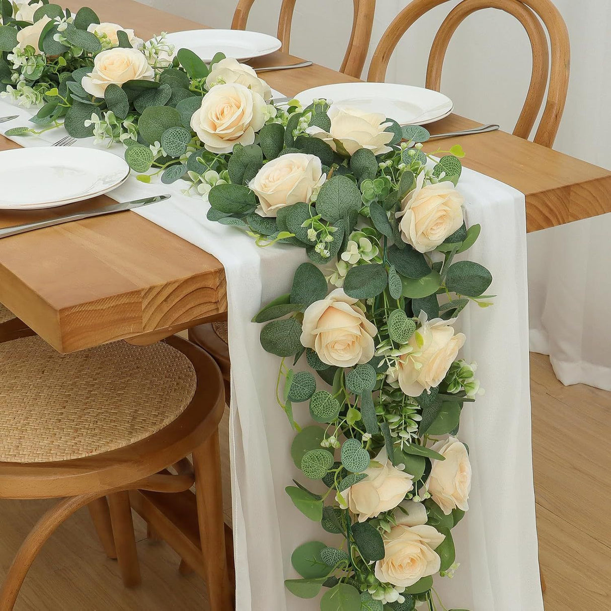 Eucalyptus Rattan - 36 Heads-C
