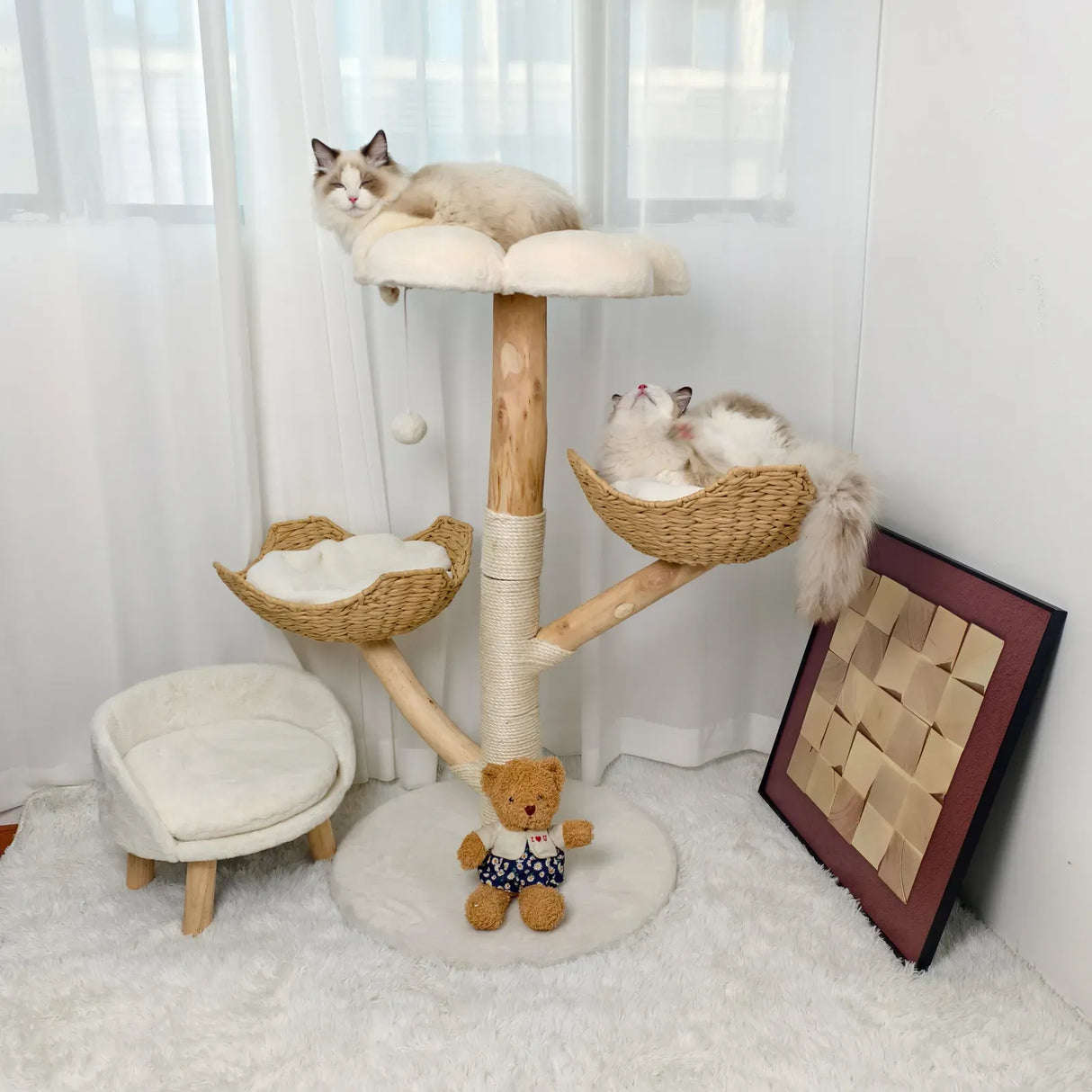 Real Wood Cat Tree Tower in Natural Wood for Indoor Cats Up to 10KG, 60x111cm