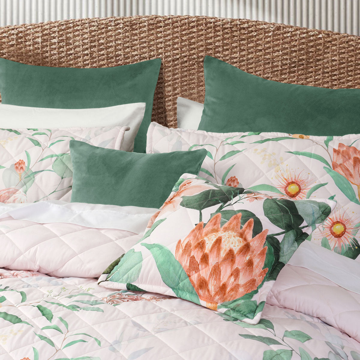 Bianca Sidney Blush Printed Floral Bedspread Set Queen