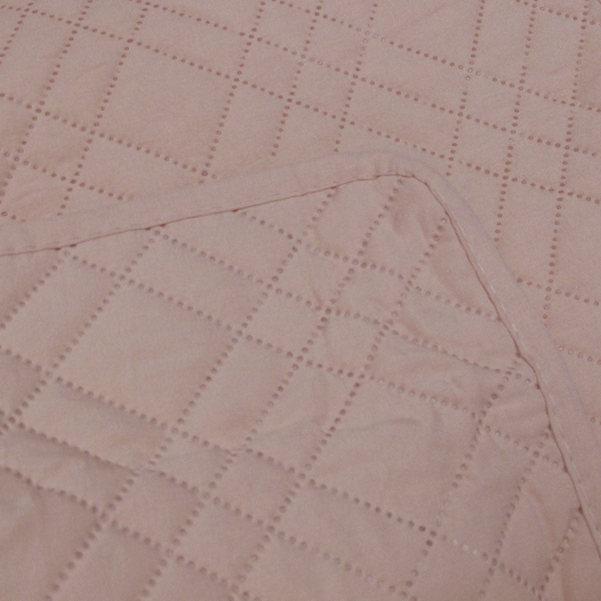 Blush reversible coverlet, queen size, reversible, so either side can face up.