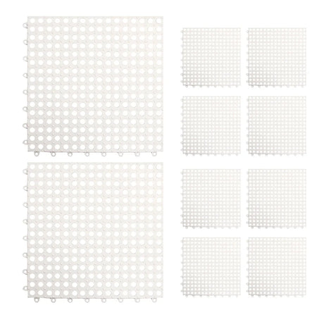 Chew cage liner pad, with a non-slip base.