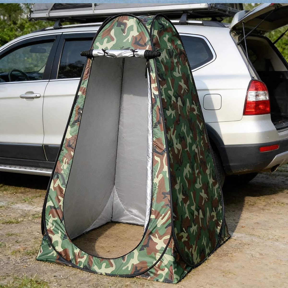 Portable tent easy use, supplied with a carry bag.