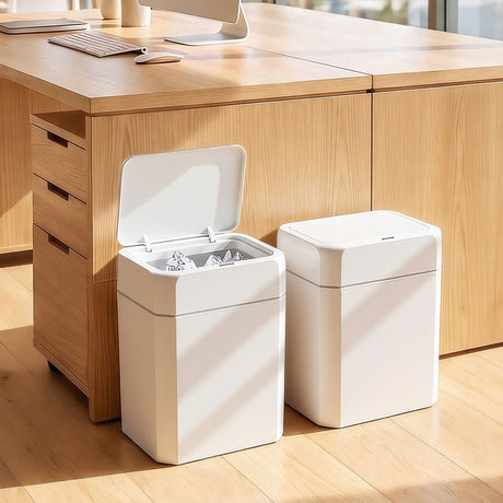 White touchless rubbish bin sensor, 12L, battery powered.