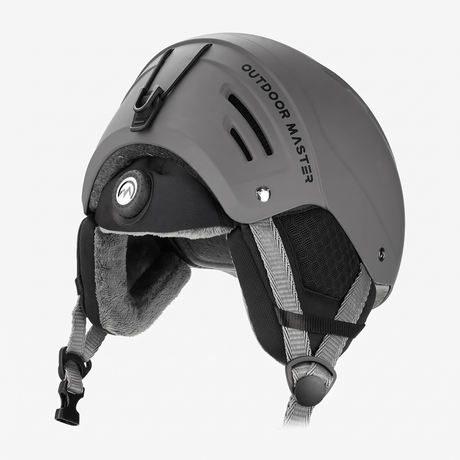 OutdoorMaster Kelvin grey snowboard helmet.