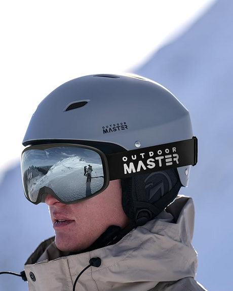 OutdoorMaster Owl OTG snowboard goggles.