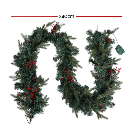 Another view of the 2.4m LED garland, for indoor or outdoor use.