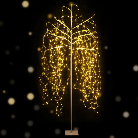 The 2.1m solar tree light shown again, for indoor or outdoor use.