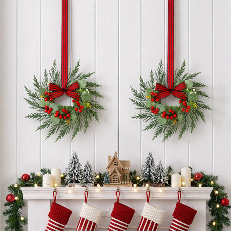 The six 26cm pre-lit wreaths shown again, arriving pre-decorated.