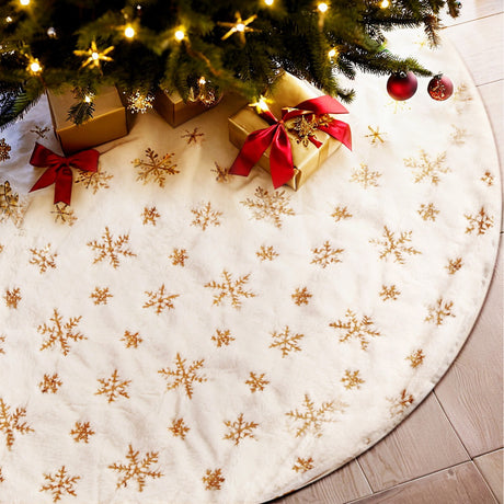 A further view of the 90cm snowflake tree skirt.