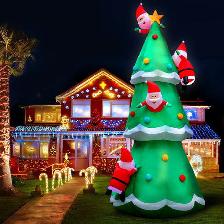 Another view of the inflatable Santa and tree, in UV-resistant material.