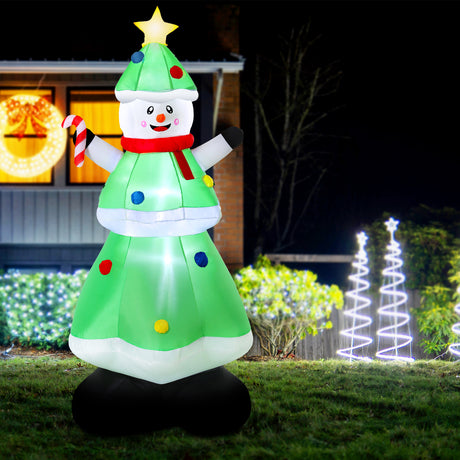 Another view of the inflatable snowman and tree, in water-repellent fabric.