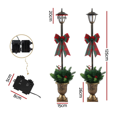 Another view of the 125cm lit lamp post, 50 LEDs.