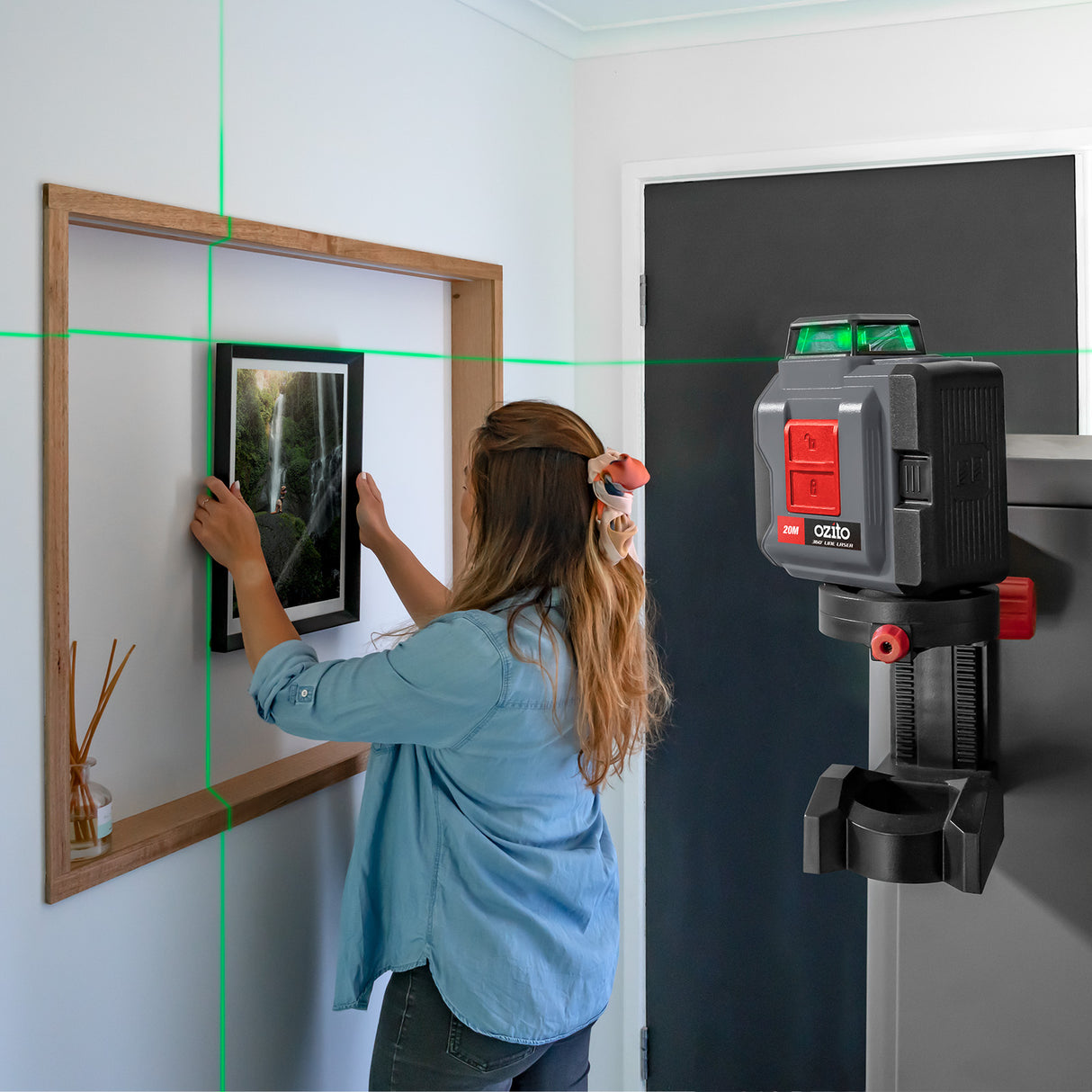 Ozito 20m Range 360° Line Laser